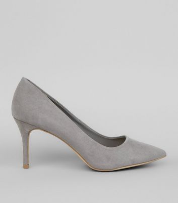 grey pointed court shoes