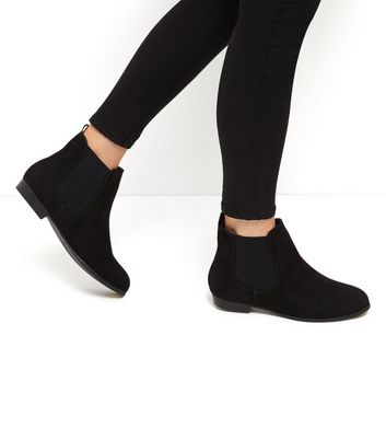 new look suedette flat chelsea boots in black