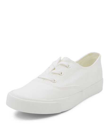 White Contrast Lace Up Plimsolls | New Look