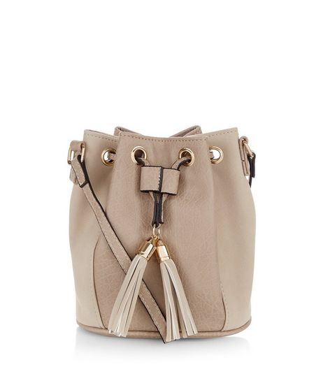 Stone Tassel Duffle Bag | New Look