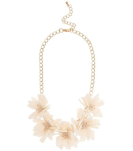 Pink 3D Flower Necklace | New Look