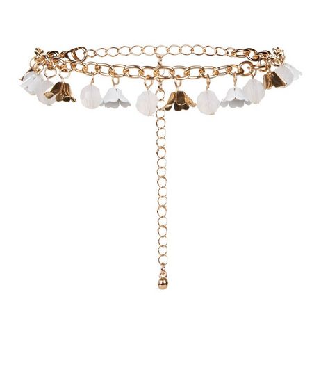 White Flower Chain Anklet | New Look