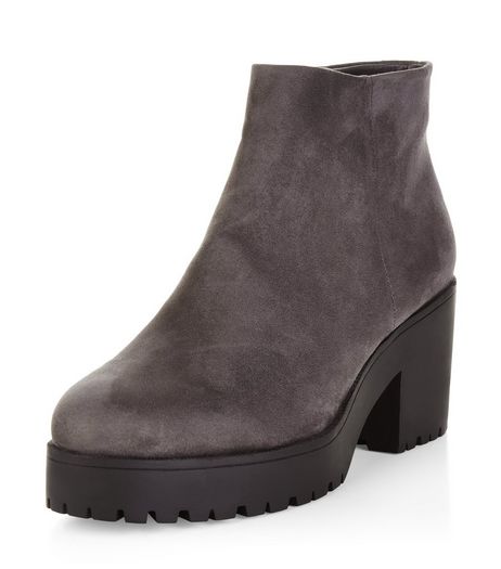 Wide Fit Grey Suedette Chunky Ankle Boots | New Look