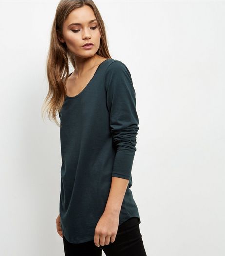 Dark Green Curve Hem Long Sleeve Top | New Look