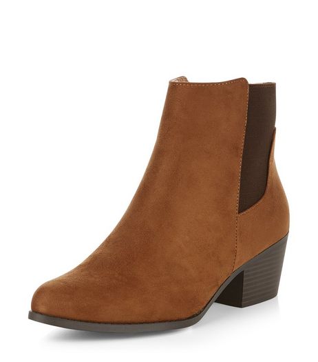 Tan Block Heel Chelsea Boots | New Look