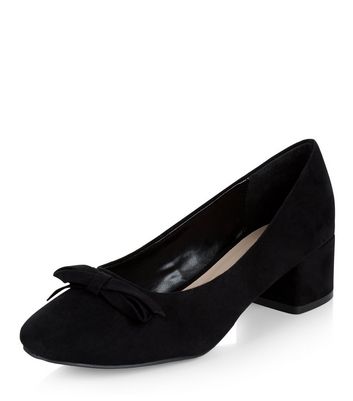 black block heels with bow