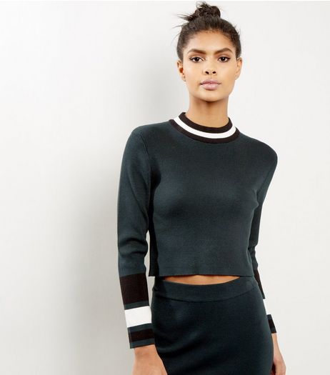 Petite Dark Green Contrast Trim Cropped Jumper | New Look