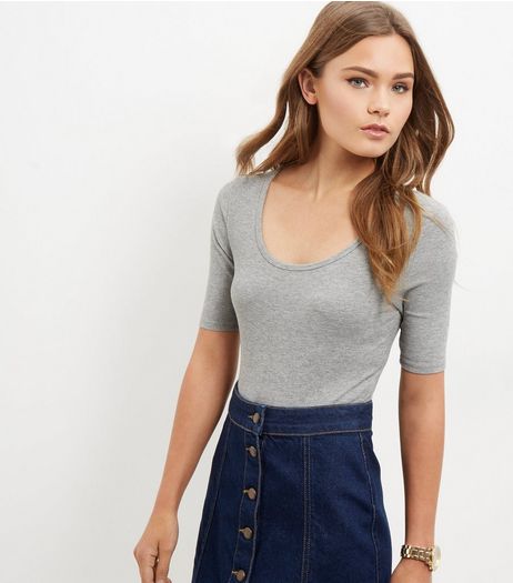 Grey Scoop Neck 1/2 Sleeve Bodysuit | New Look
