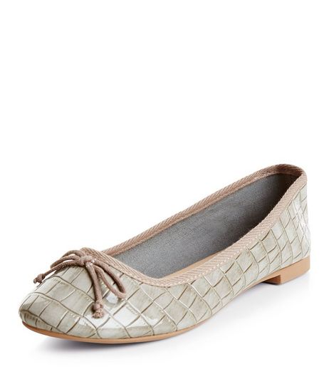 Greu Croc Texture Ballet Pumps | New Look