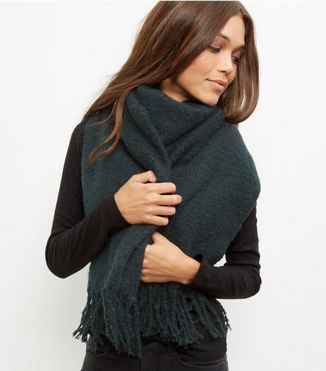 Dark Green Boucle Textured Scarf | New Look