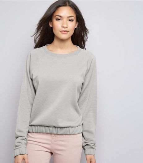 Pale Grey Elastic Hem Long Sleeve Sweater | New Look