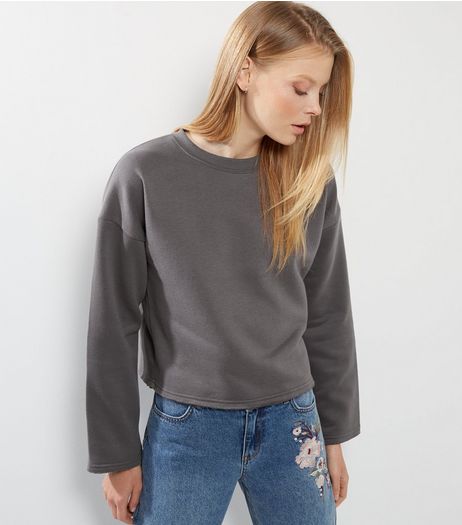 Pale Grey Wide Sleeve Sweater | New Look