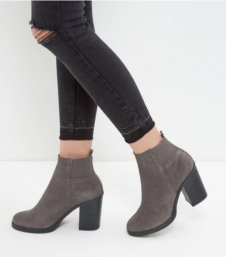 Grey Suede Block Heel Chelsea Boots | New Look