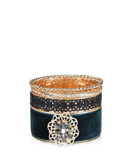 Green Velvet And Lace Bangle Pack | New Look