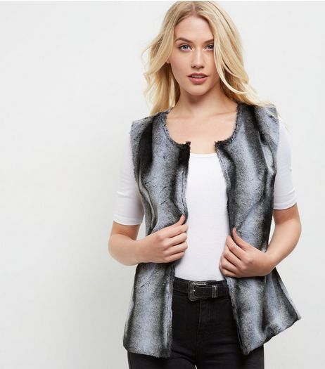 Mela Grey Faux Fur Gilet | New Look