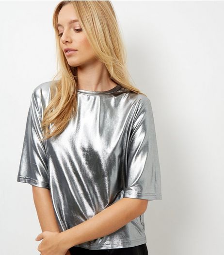 Cameo Rose Silver Metallic Boxy T-Shirt | New Look