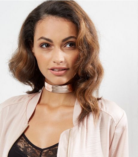Rose Gold Holographic Choker | New Look