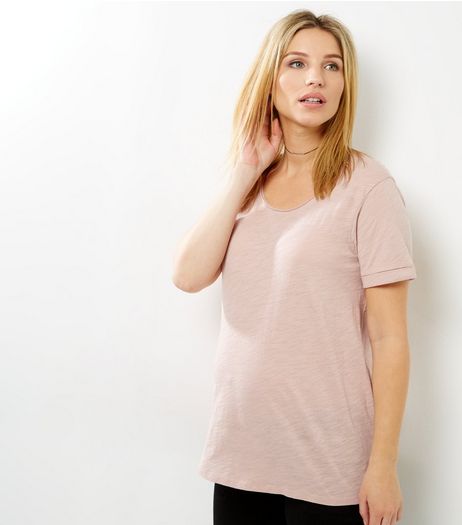 Maternity Pink Scoop Neck T-shirt | New Look