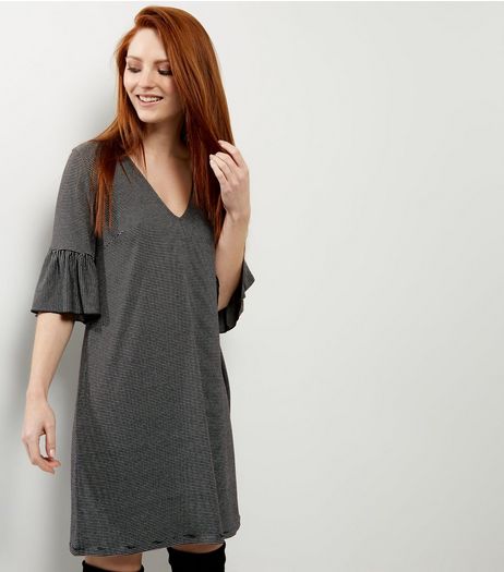 Light Grey Bell Sleeve V Neck T-Shirt Dress | New Look