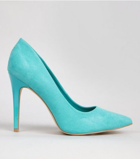 Wide Fit Green Suedette Pointed Court Shoes | New Look