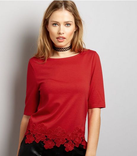 Red Floral Lace Hem Short Sleeve Top | New Look