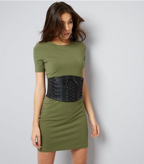 Khaki Scoop Back Short Sleeve Bodycon Dress | New Look