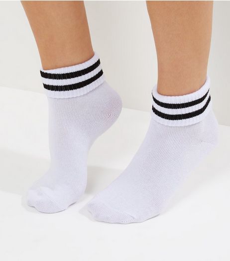 White Contrast Stripe Sports Socks | New Look