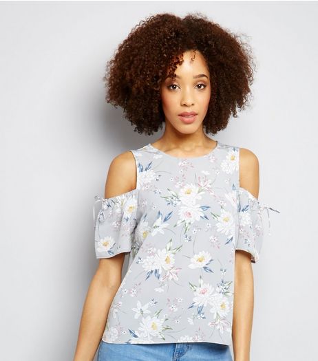 Grey Floral Print Ruched Sleeve Cold Shoulder Top | New Look