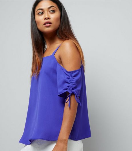 Petite Purple Ruched Sleeve Cold Shoulder Top | New Look