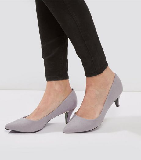 Wide Fit Grey Comfort Suedette Metal Trim Court Shoes | New Look