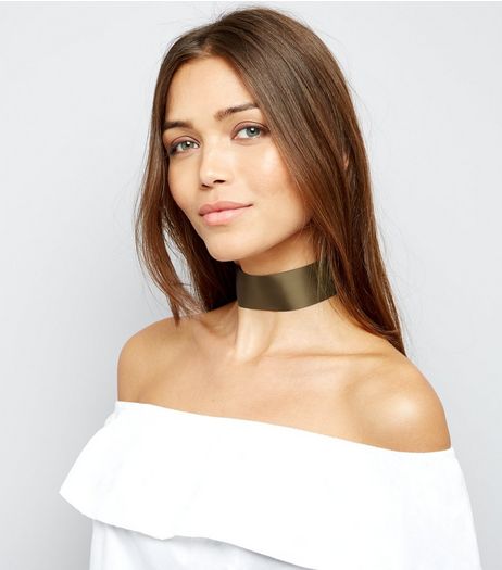 Khaki Wide Ribbon Choker | New Look