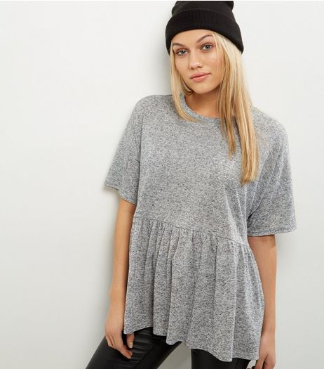 Petite Grey Frill Hem Short Sleeve Top | New Look