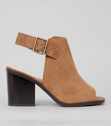 tan colour shoes ladies