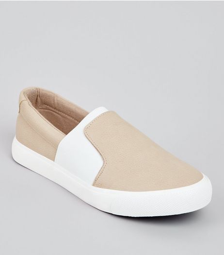 Teens Cream Contrast Elasticated Strap Plimsolls | New Look