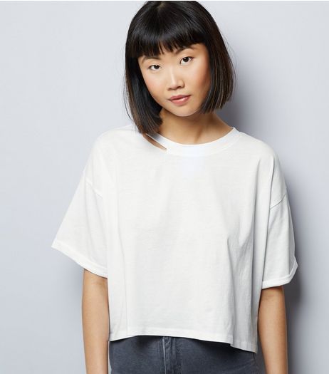 White Ripped Short Sleeve Crop Top | New Look