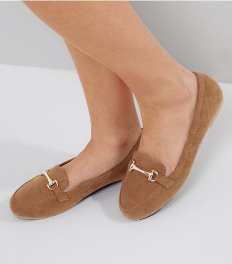 Wide Fit Tan Suedette Snaffle Loafers | New Look