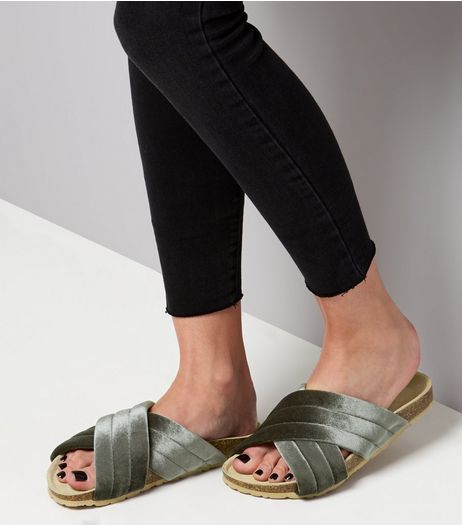 Wide Fit Khaki Velvet Chunky Sliders | New Look