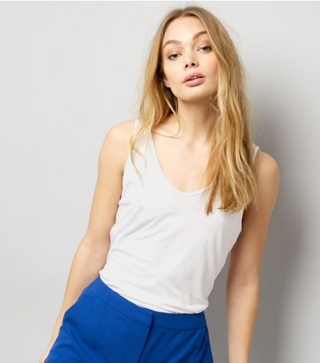 White Scoop Neck Vest | New Look