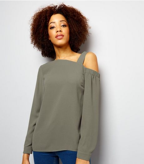 Khaki Off the Shoulder Top | New Look