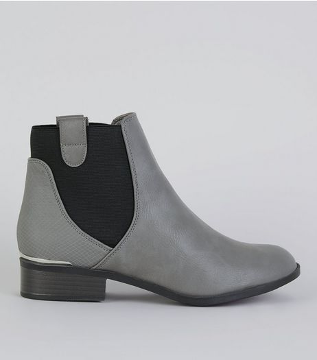 Grey Elasticated Sides Metal Trim Boots | New Look