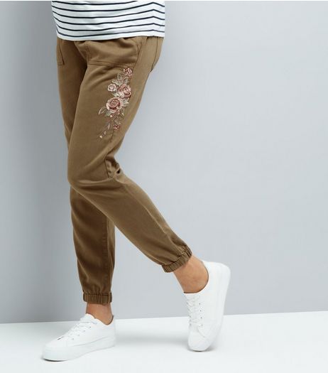 Maternity Khaki Rose Embroidered Joggers | New Look