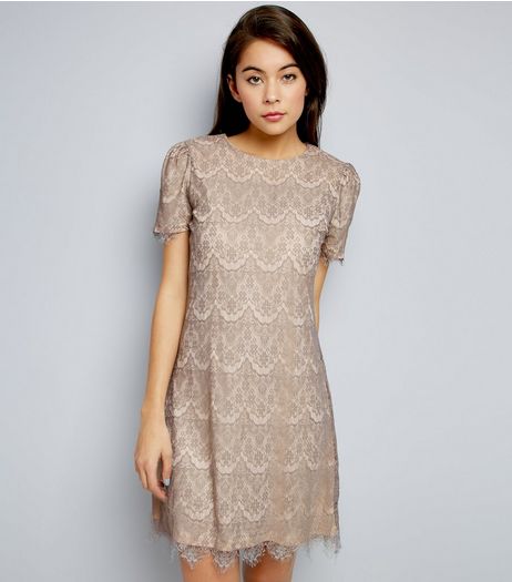 Mela Pale Grey Lace Short Sleeve Dress | New Look