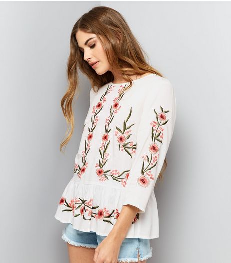 White Floral Embroidered 3/4 Sleeve Top | New Look