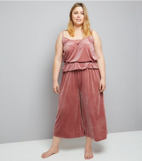 Curves Pink Ribbed Velvet Cami And Culotte Pyjama Set | New Look