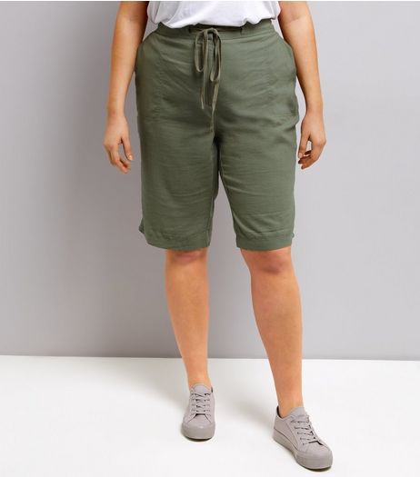Curves Khaki Linen Blend Shorts | New Look