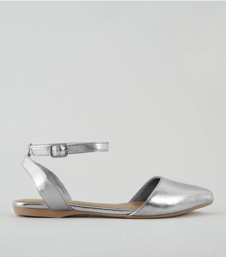 Teens Silver Metallic Pointed Pumps | New Look