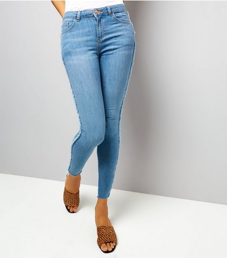 Petite Blue Fray Seam Skinny Jeans | New Look