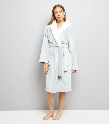 Pale Grey Borg Robe | New Look