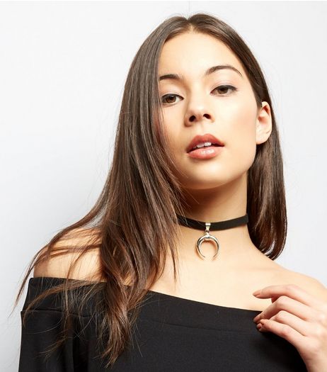 Silver Crescent Drop Choker | New Look