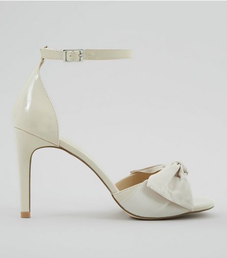 Cream Bow Front Heeled Sandals | New Look
